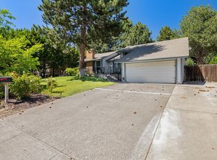 306 Spring St, Richland, WA 99354