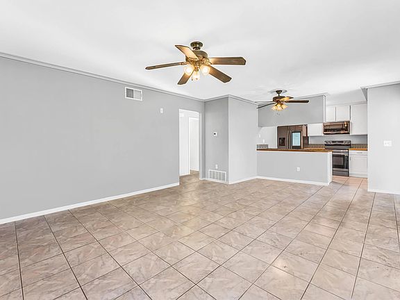 4th image of 12159 Wintercrest Dr Unit 1