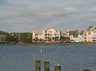 7712 Yacht Club Dr, Berlin, MD 21811