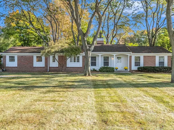 1537 Flushing Rd, Flushing, MI 48433