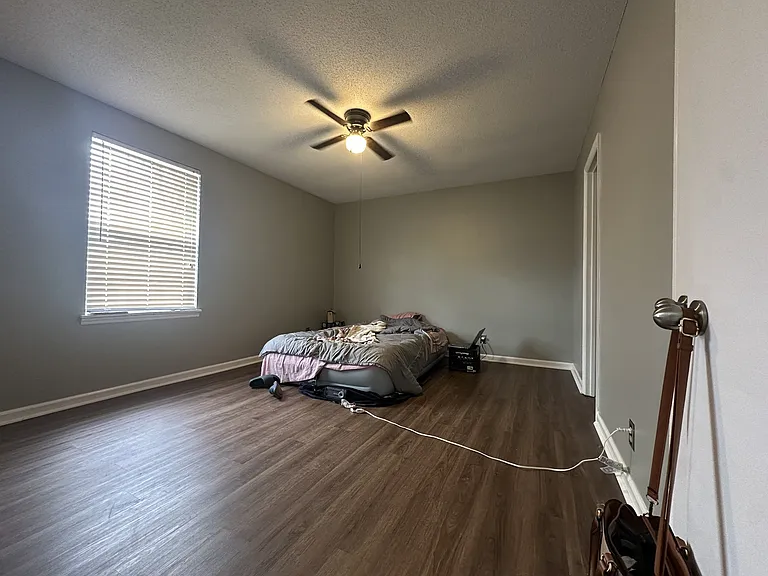 361 Dupuis Dr — Photo 19