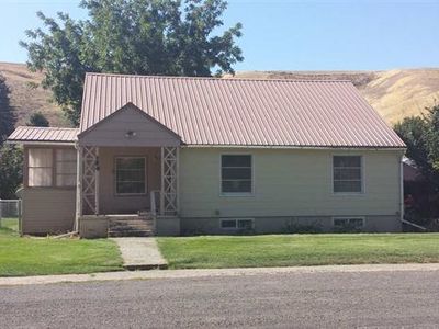 132 Pataha St, Pomeroy, WA, 99347