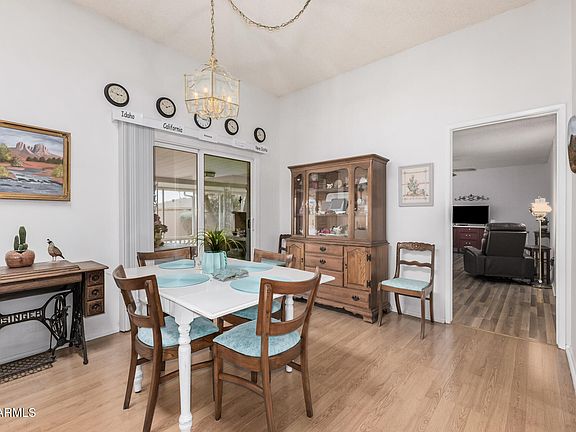 3rd image of 9613 W RAINTREE Drive