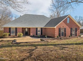 3840 Cypress Plantation Dr, Olive Branch, MS 38654