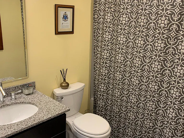 1st floor full bathroom