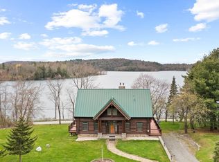 11 Wang Dr, Craryville, NY 12521
