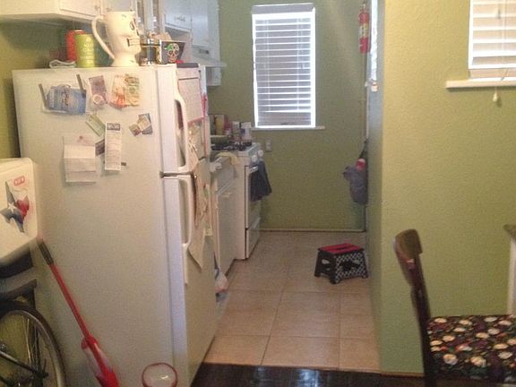 2nd image of 323 N Carancahua St APT 3