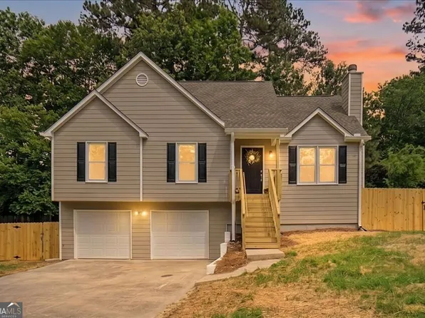 212 Kiowa Ct SE, Acworth, GA 30102