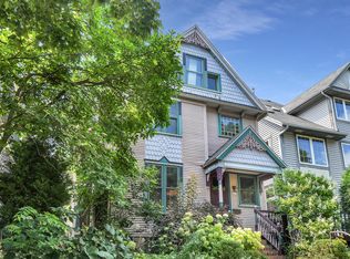2633 N Stowell Ave, Milwaukee, WI 53211