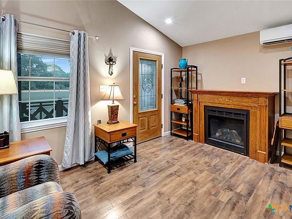3rd image of 413 Private Road 1051