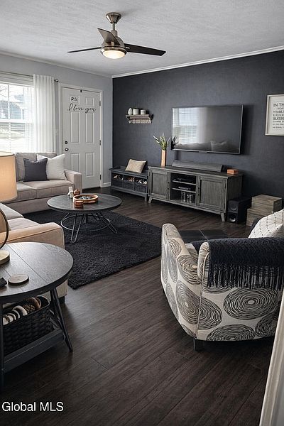 4th image of 1043 Madison Avenue