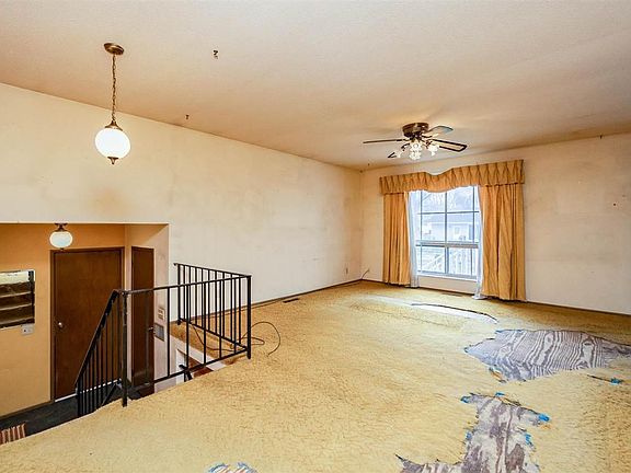 3rd image of 3340 Tulane Ave