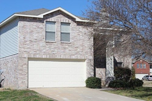 2nd image of 1221 Golden Sand Dr