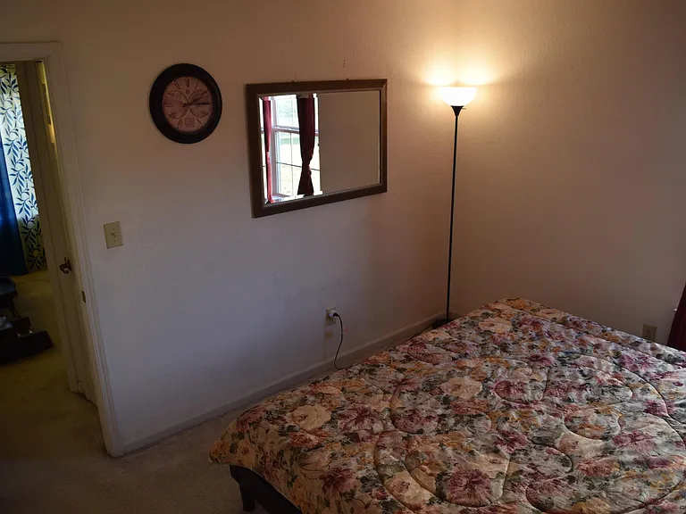 417 E Pine Ridge Dr — Photo 9