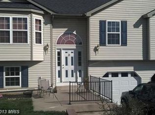 831 Rural Hill Ln, Martinsburg, WV 25403