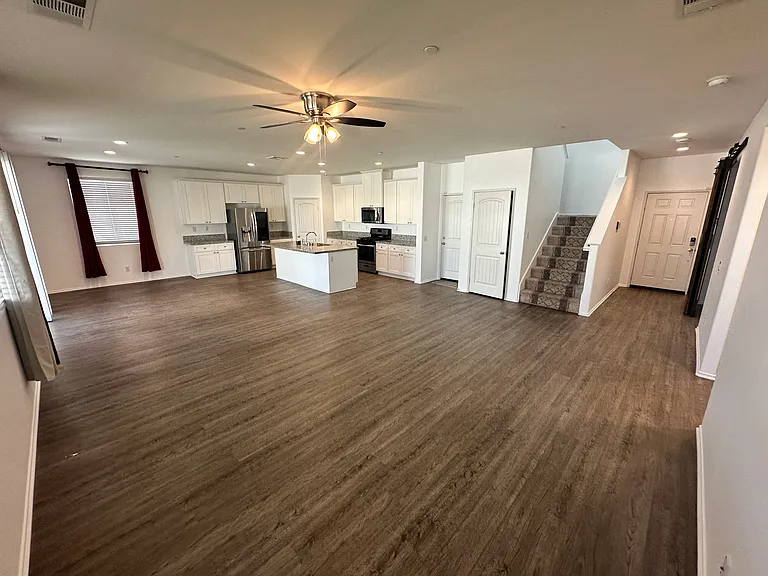 386 Brookshire Rd — Photo 5
