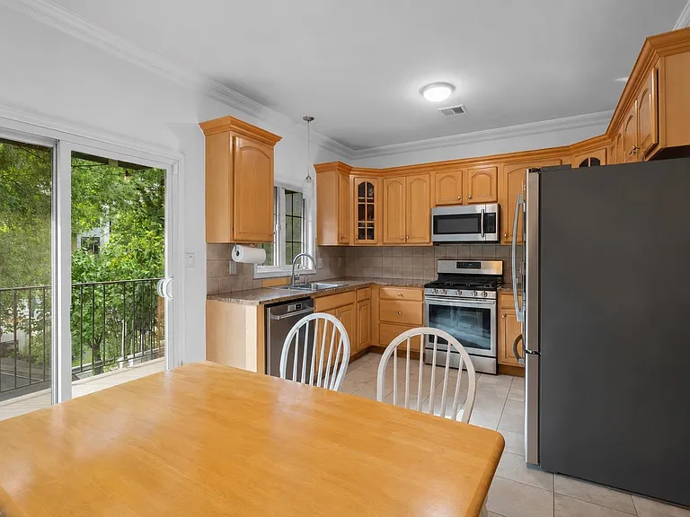 9 Hackensack Plank Rd — Photo 10
