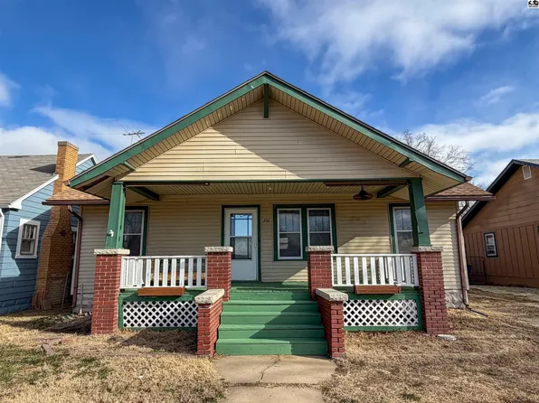 216 N West St, Buhler, KS 67522