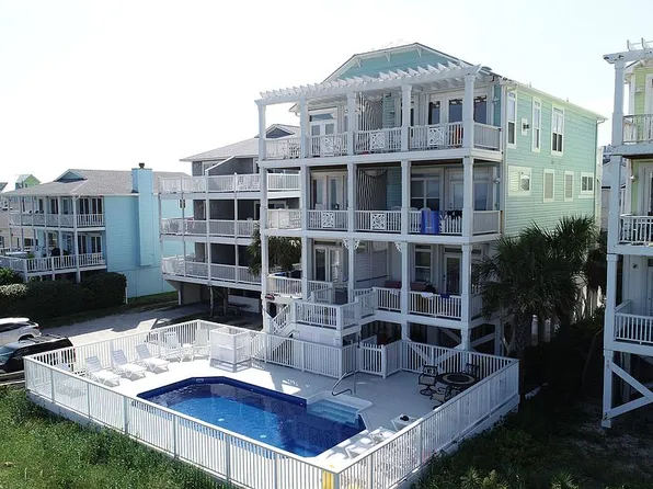 808 Carolina Beach Ave N APT 1, Carolina Beach, NC 28428