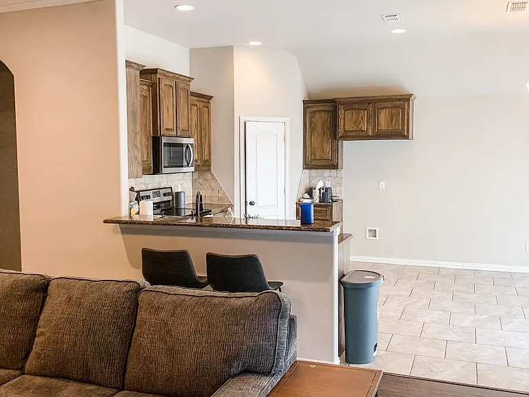 354 Spyglass Dr — Photo 8