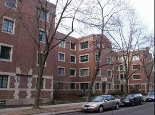1153 E 56th St APT 4, Chicago, IL 60637