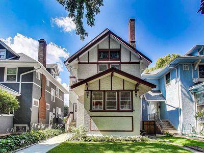 6628 N Bosworth Ave, Chicago, IL, 60626