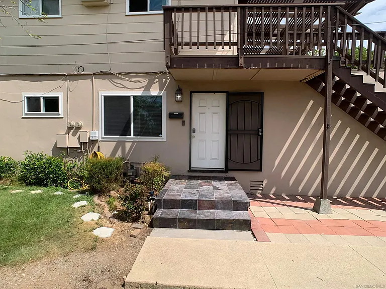 6190 Dixie Dr — Photo 18