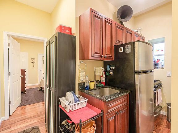 1800-Newton-St-NW-1-20180917-5_03152022