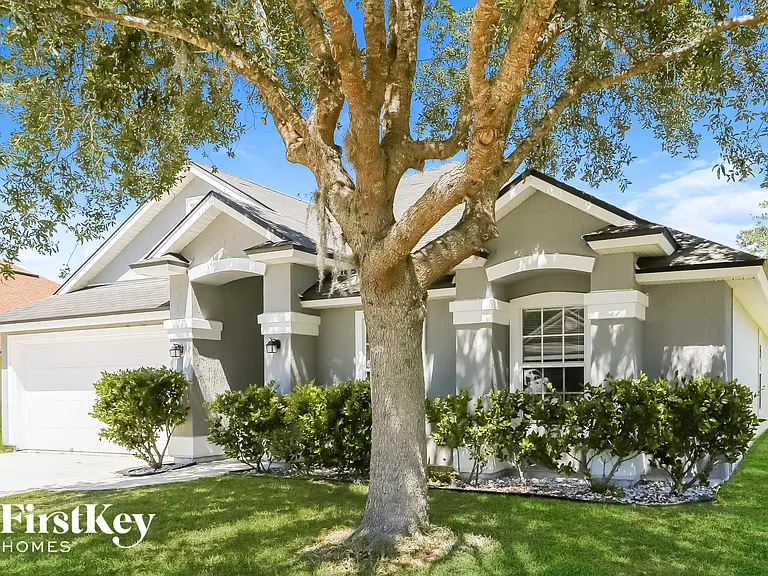 13760 Fish Eagle Dr W — Photo 2