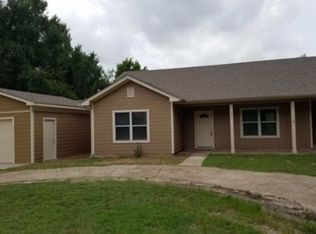 277 E Keanahalululu Ln, Bastrop, TX 78602