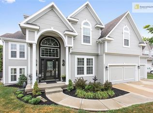 7337 Kenton St, Shawnee, KS 66227