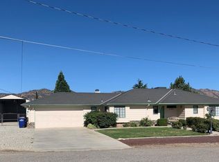 21801 San Gabriel Dr, Tehachapi, CA 93561