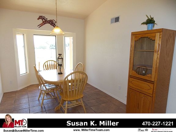 4th image of 6347 S 64th Dr