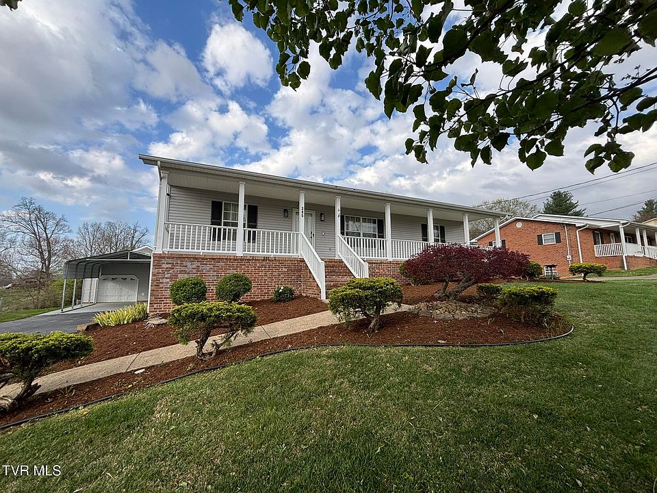 1st image of 285 Brian Cir