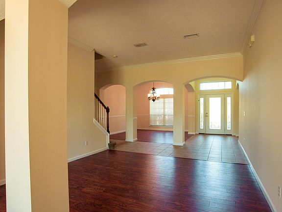 4th image of 1005 W Terranova Way