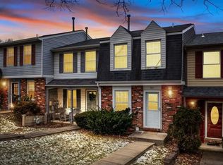 205 Olde Orchard Dr, Bridgeville, PA 15017
