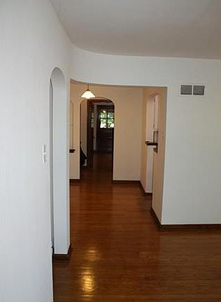 4th image of 6223-6225 Eichelberger St