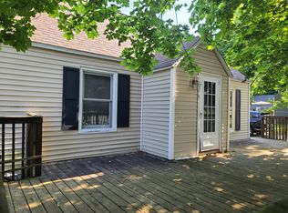1875 W Lakewood Blvd, Holland, MI 49424