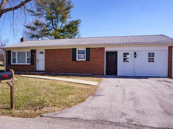 9 Templeton St, Spencer, TN 38585