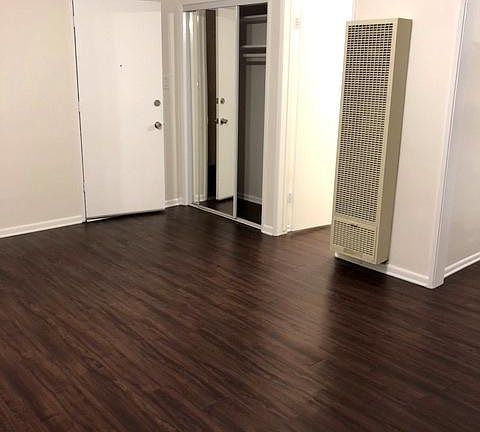 3rd image of 2890 Leeward Ave APT 201