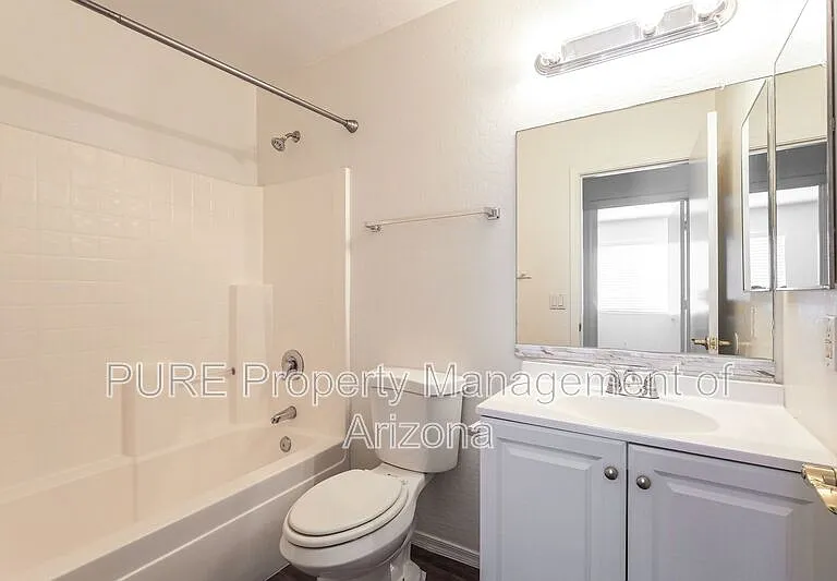 1816 S 106th Ln — Photo 29