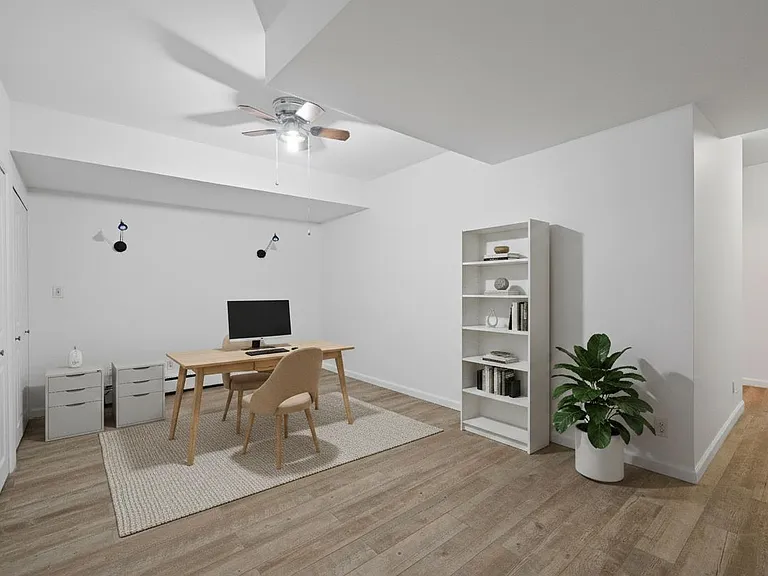 125 E 12th St #1C — Photo 7