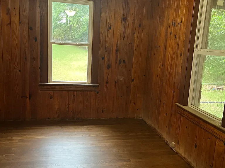 625 N Cherry St — Photo 15