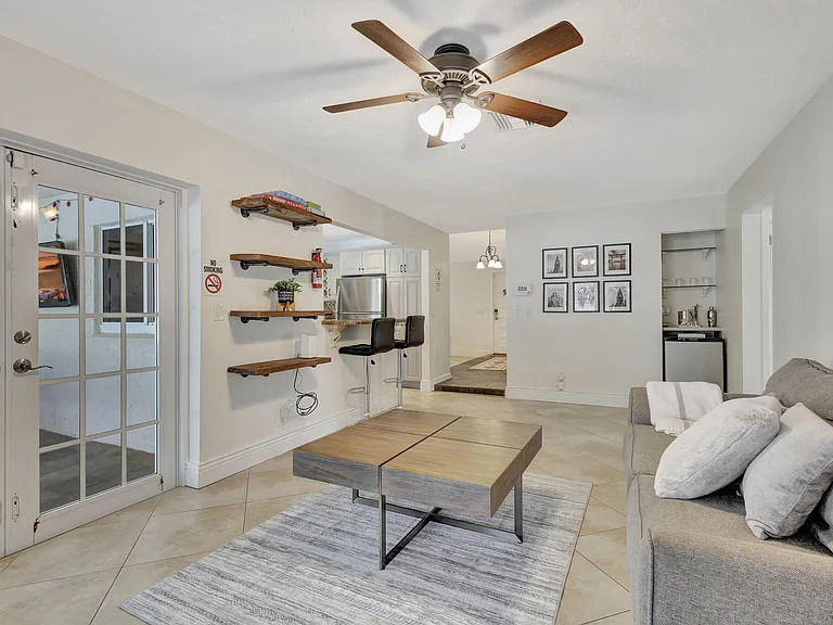 1104 Jackpine St #SEASON FURNISHED R — Photo 26