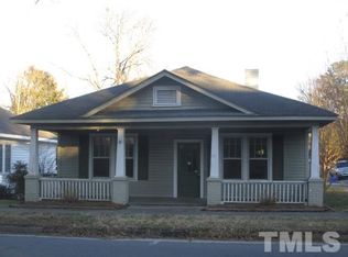 317 S 3rd St, Smithfield, NC 27577