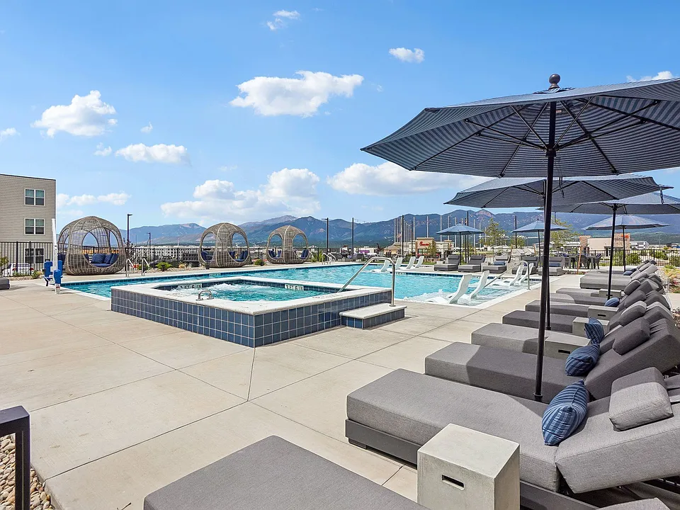 Switch Luxury Apartments