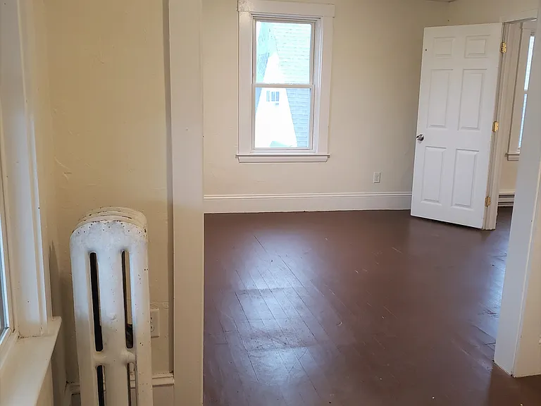 21 Apsley St #10 — Photo 4