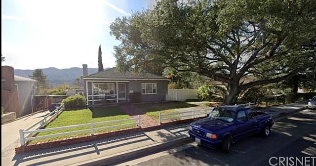1st image of 2942 Mary St