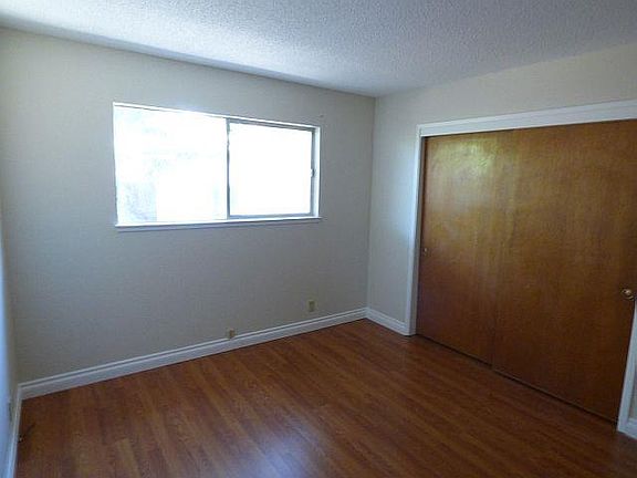 5th image of 1231 Park Heights Dr