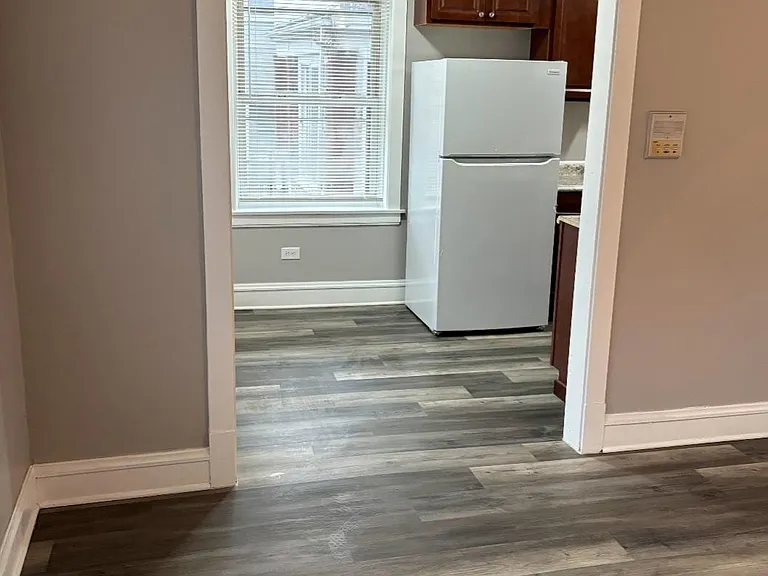 2809 N Campbell Ave #2 — Photo 3